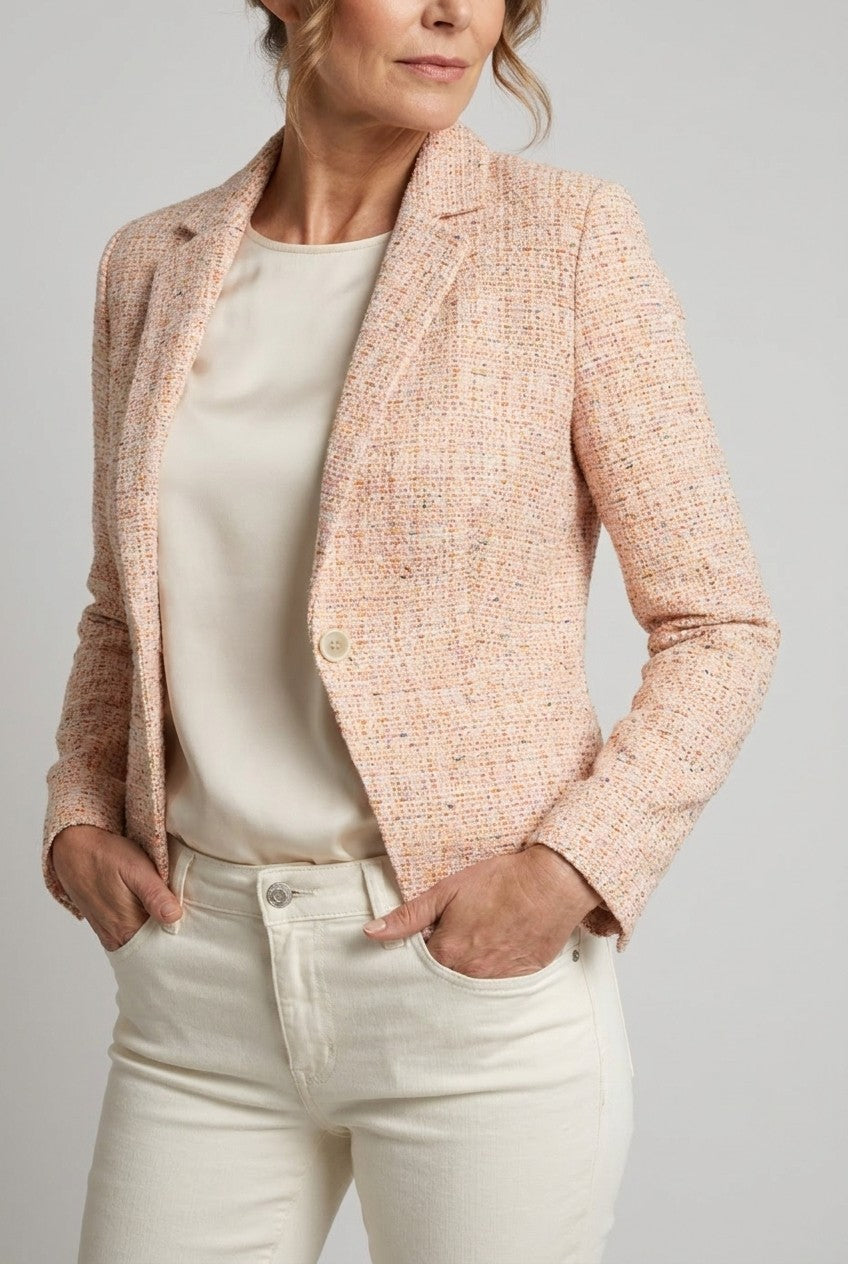 Sable Peach - Blazer in Chanel knit