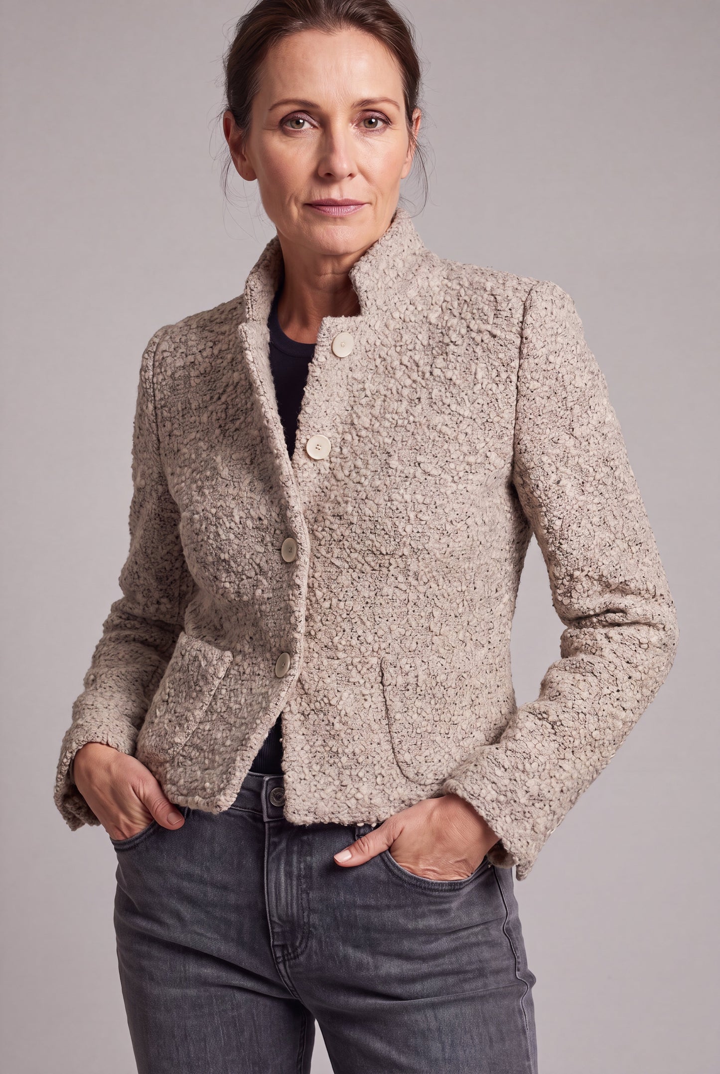 Romi Off White - Blazer in Bouclé